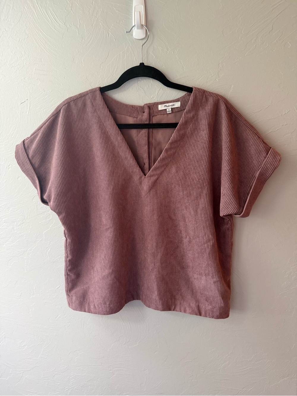 Madewell Women’s Medium Dusty Rose Corduroy Boxy Top Short Sleeve V-Neck